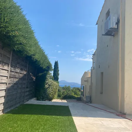 Saint-aygulf Villa *